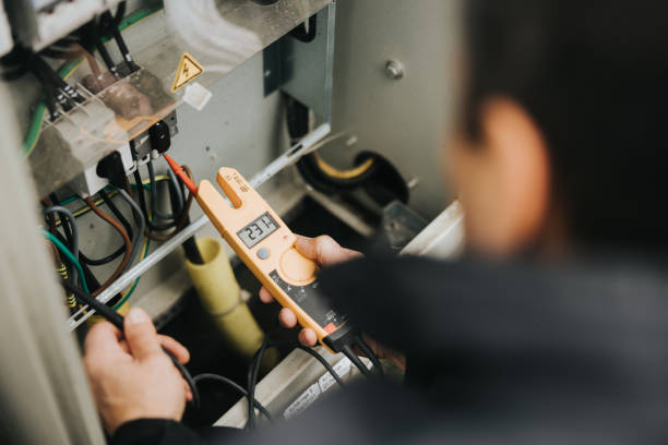 Best Circuit Breaker Repair  in Gladeville, TN
